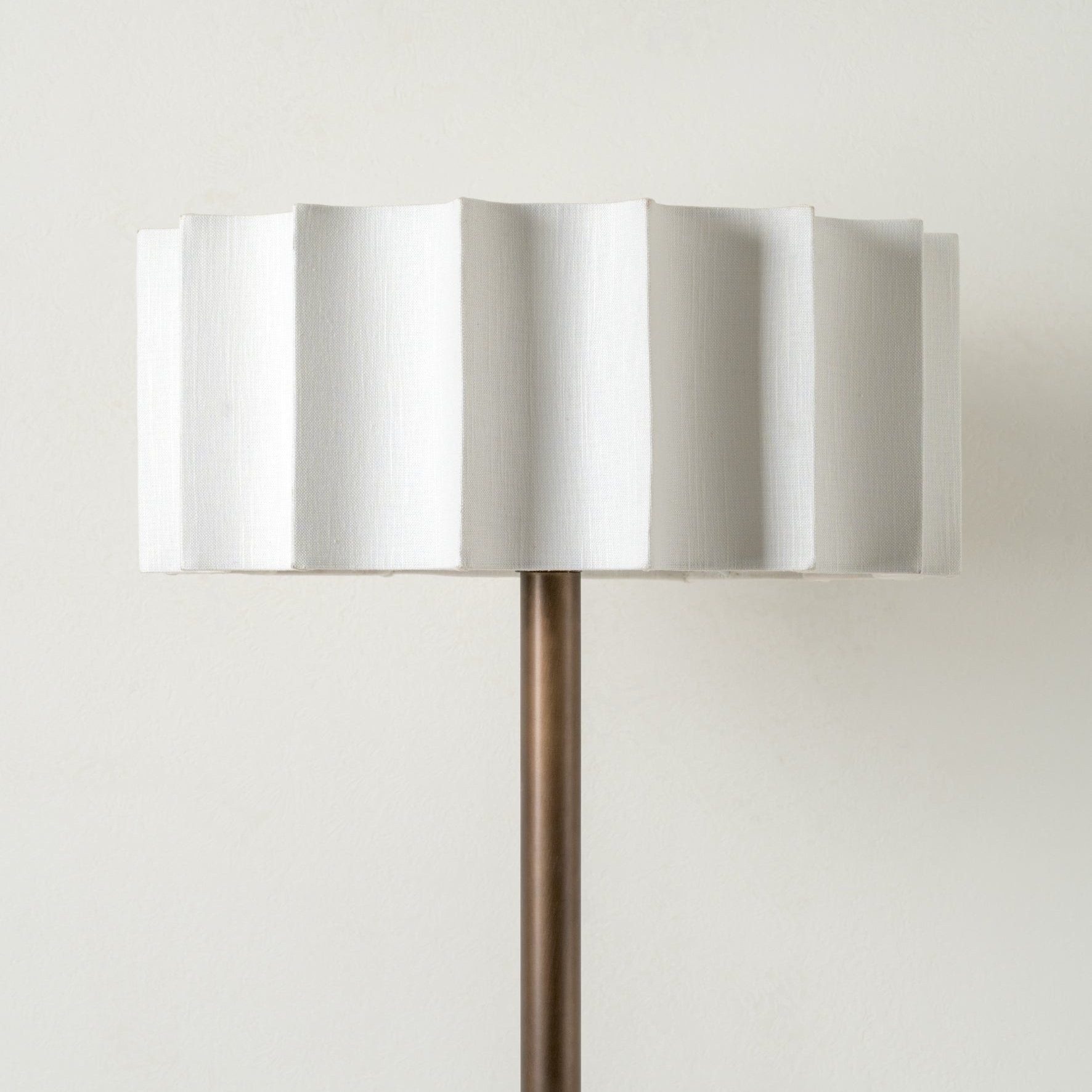 Cavilon Modern Floor Lamp - Slim Profile and Soft Shade Contemporary Metal Lighting for Bedroom KL1666