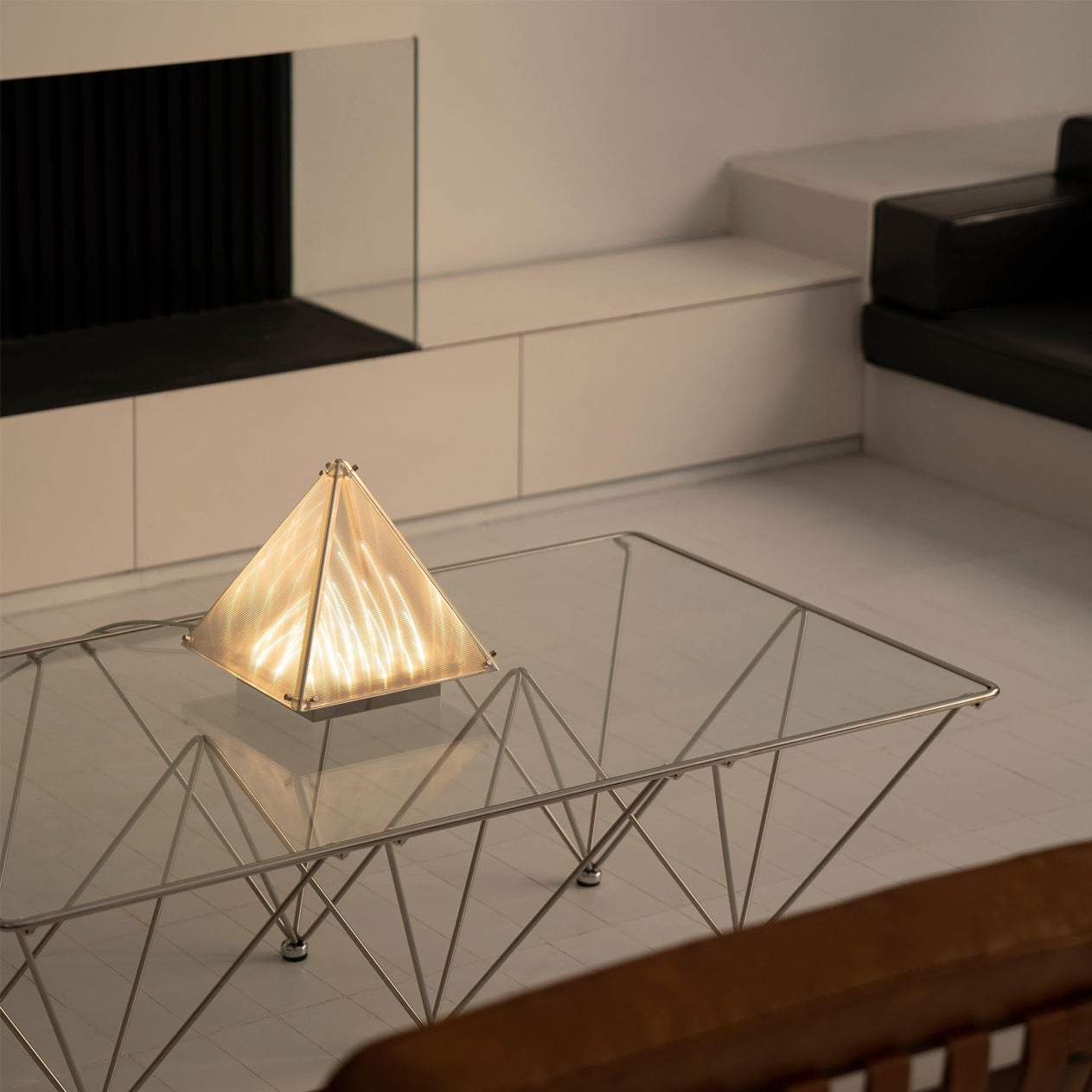 Fragment Table Lamp D445