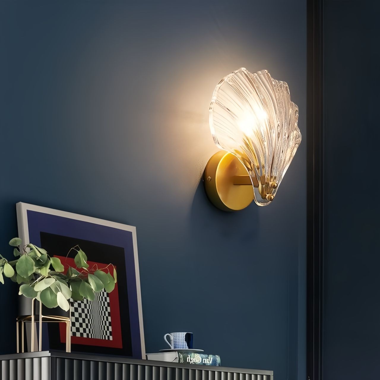 Shell Wall Light