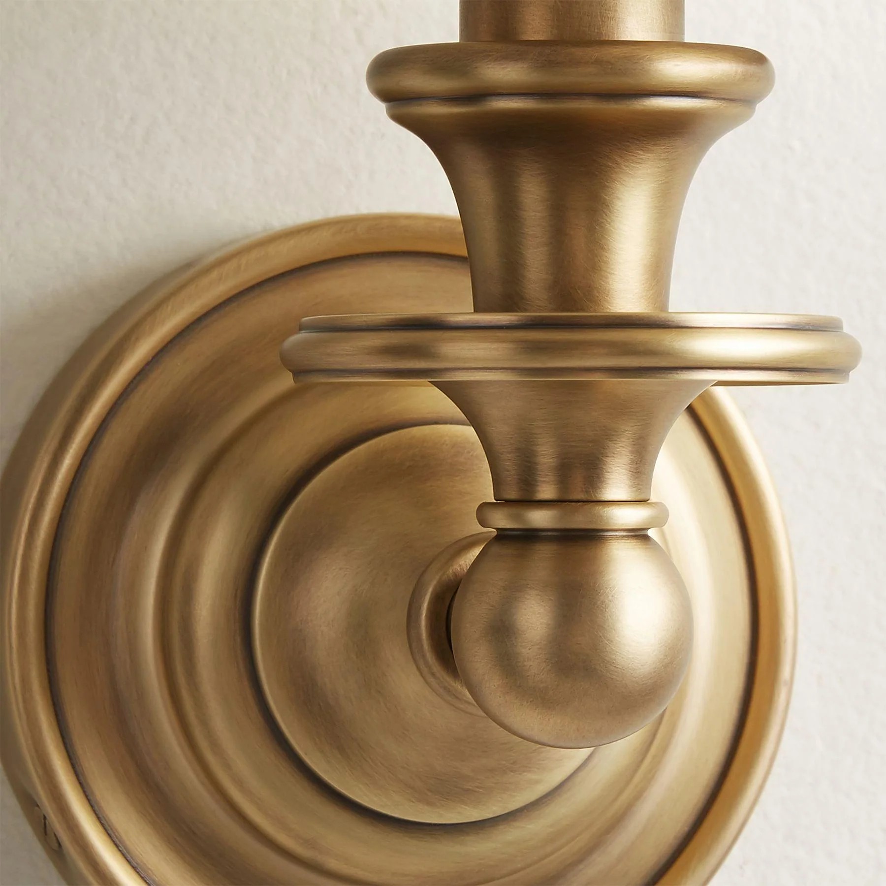 Kalvora Classic Sculpted Wall Sconce – Fabric Shade Sconce For Indoor Accent Lighting KL1162