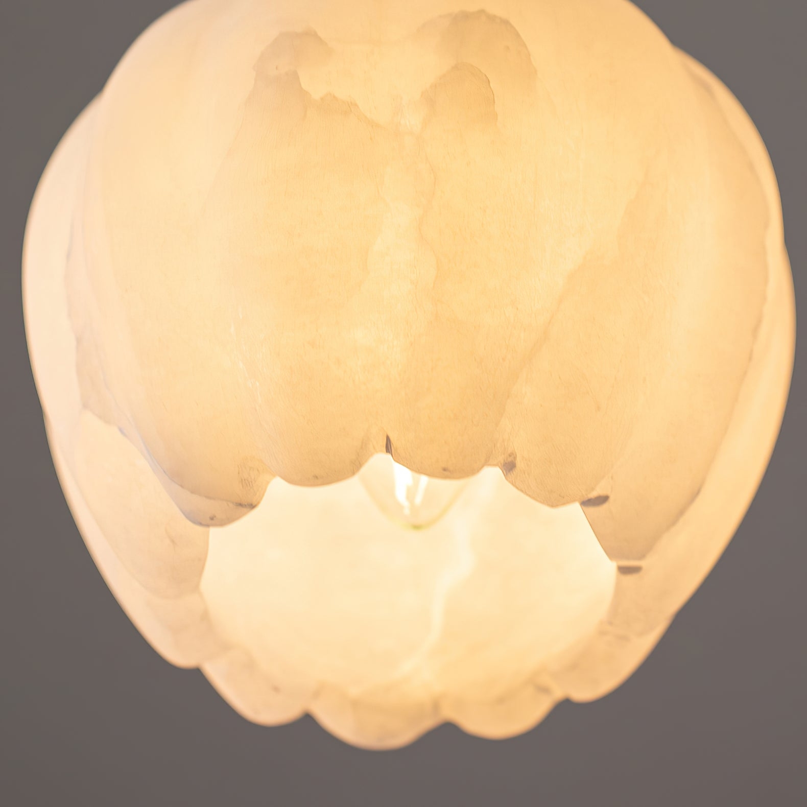Lilin Alabaster Pendant Light D424
