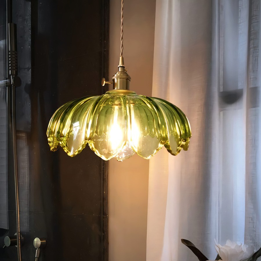 Antique Flower Petal Brass Glass Pendant Light KL50