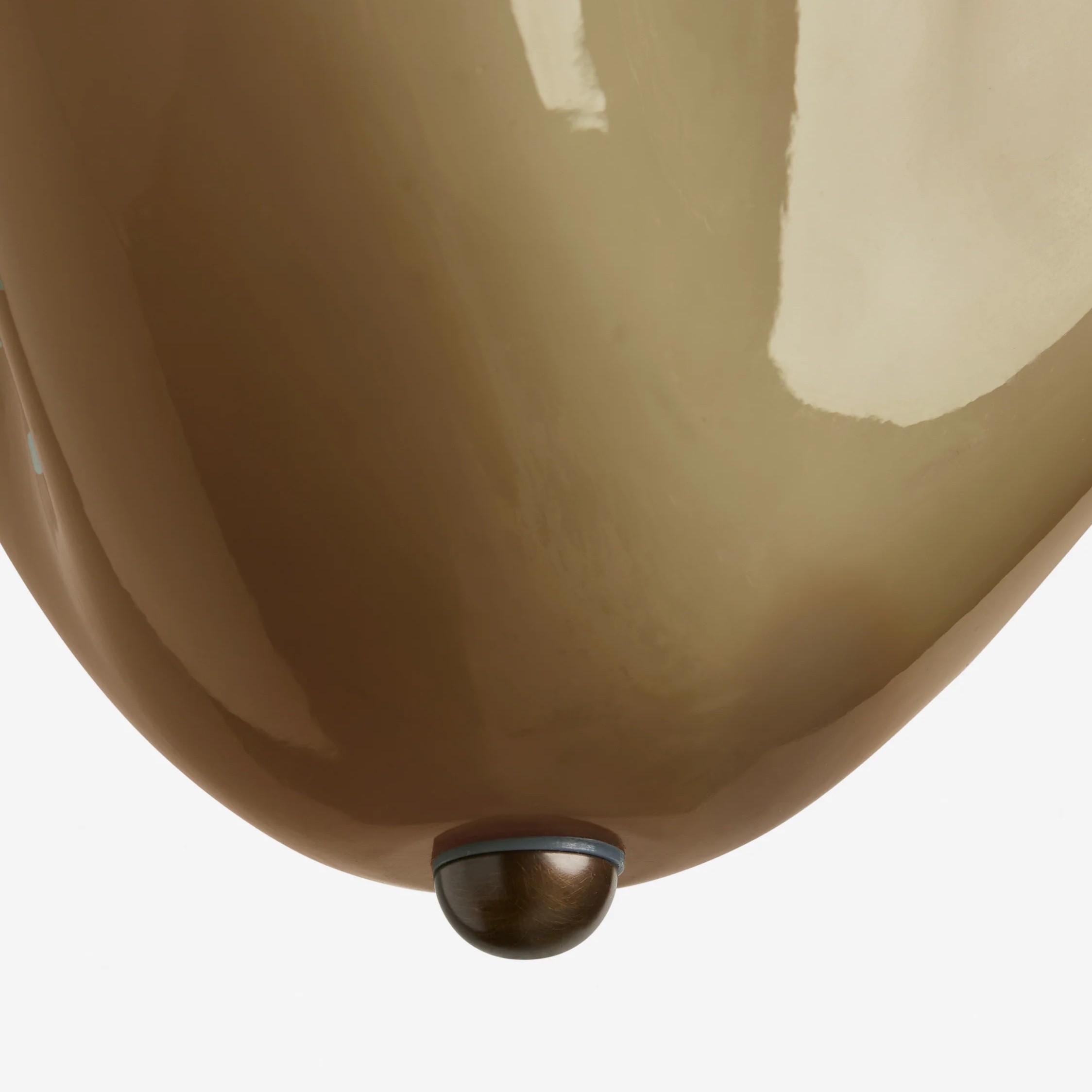 Bellina Radner Pendant Light – Colored Glass Shade with Brass Detail for Modern Spaces KL1417