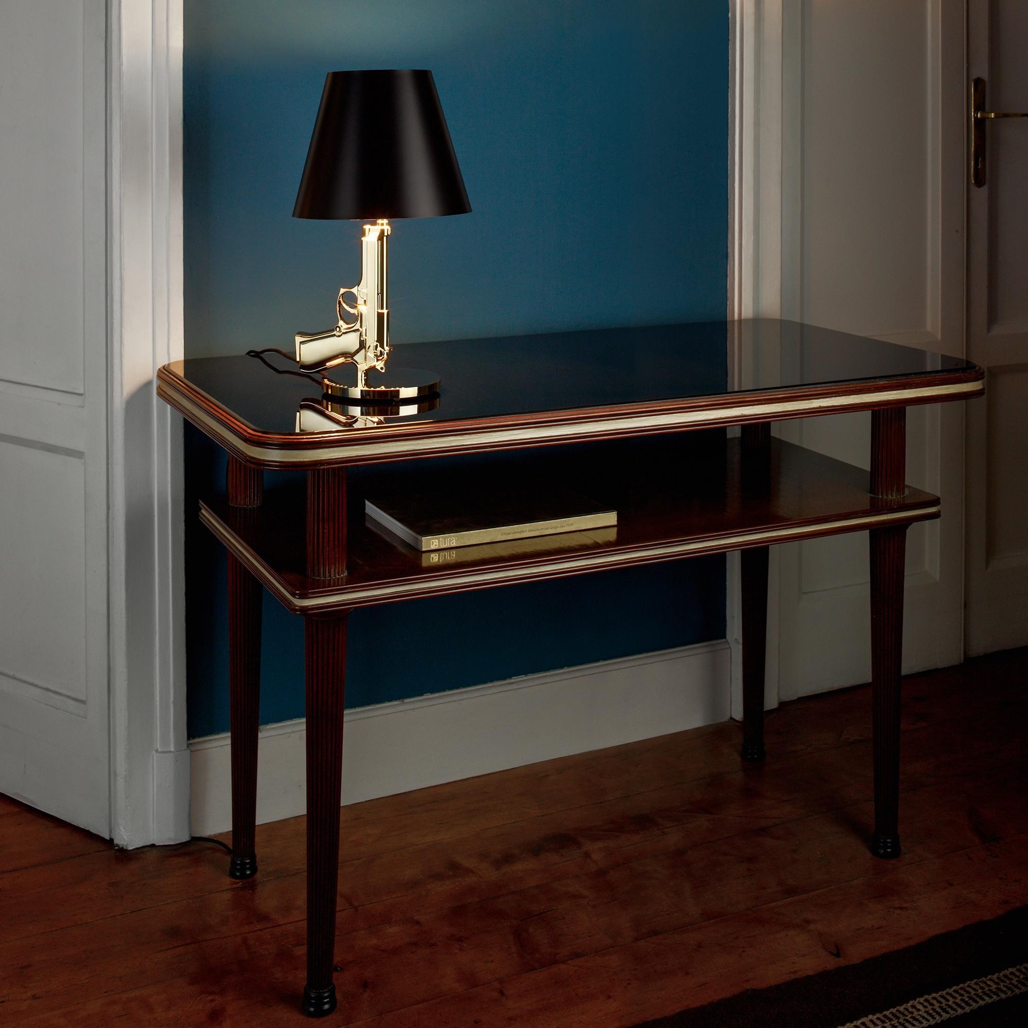 Creative Decorative Metal Table Lamp