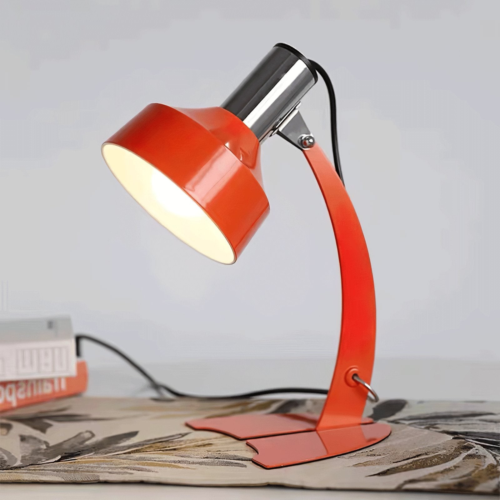 Fish Tail Arch Table Lamp KL729