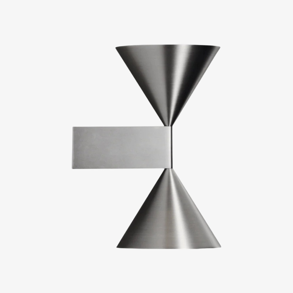 Minimalist Metal Conical Wall Lamp - Modern Cone Sconce for Interior Spaces KL2327