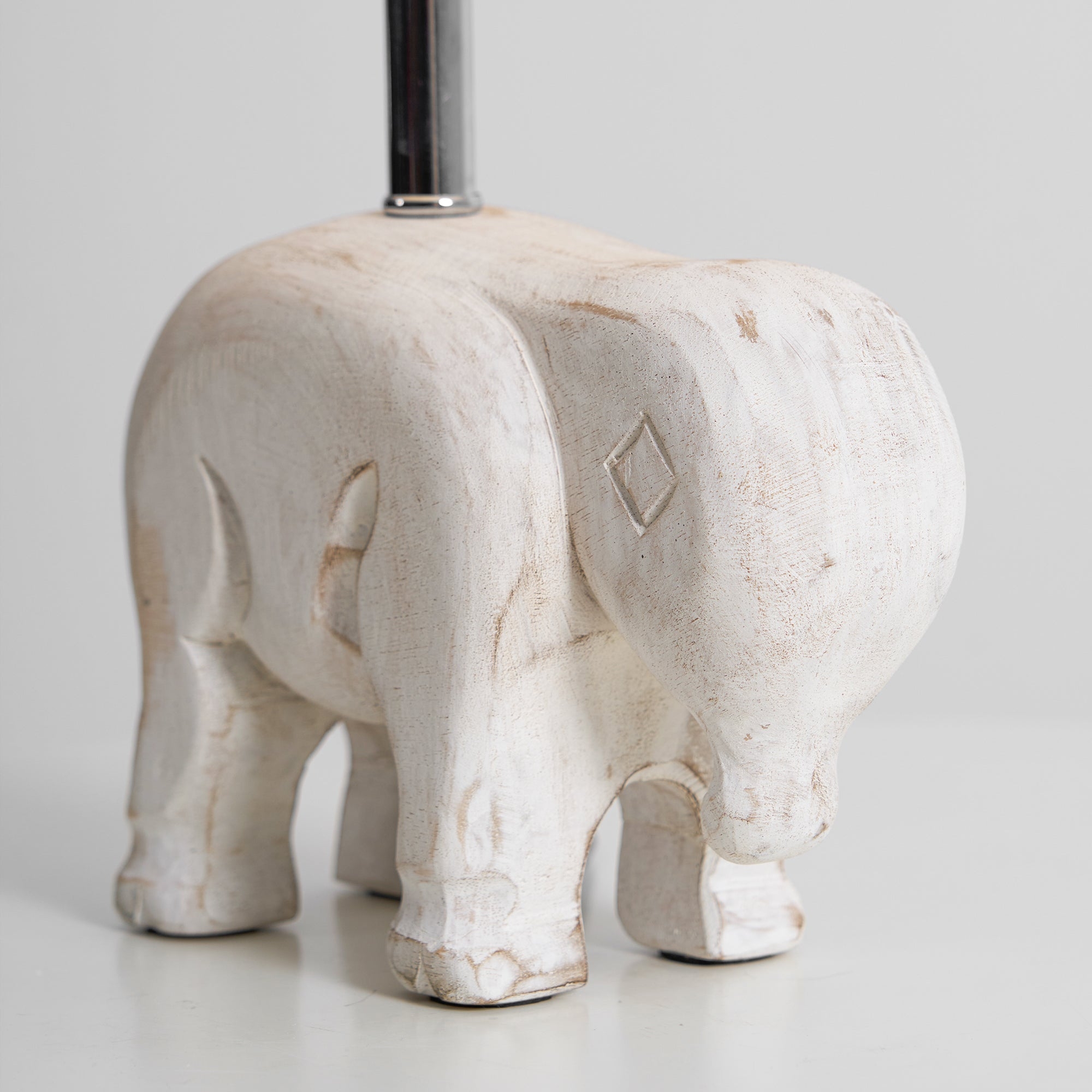 Carved Wood Animal Table Lamp D521