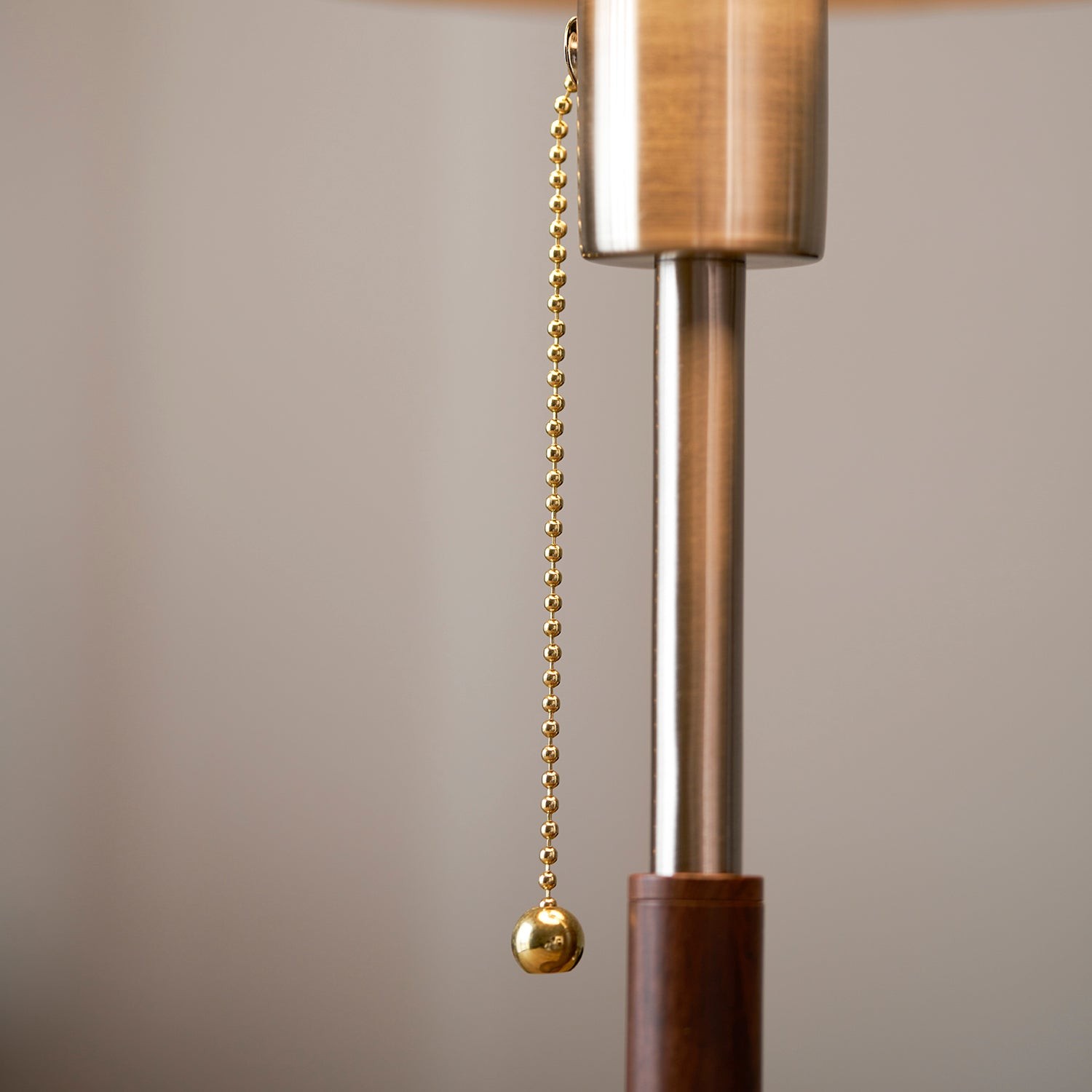 Afterglow Round Dome Table Lamp -  Acrylic and Wood Lighting for Modern Retro Bedroom KL2143