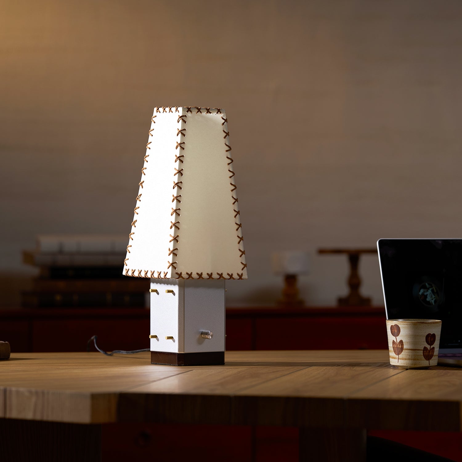 Parchment Table Lamp D677