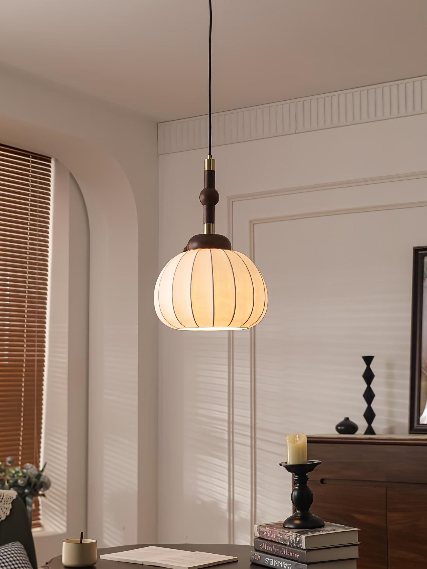 Silk Globe Pendant Lamp KL651