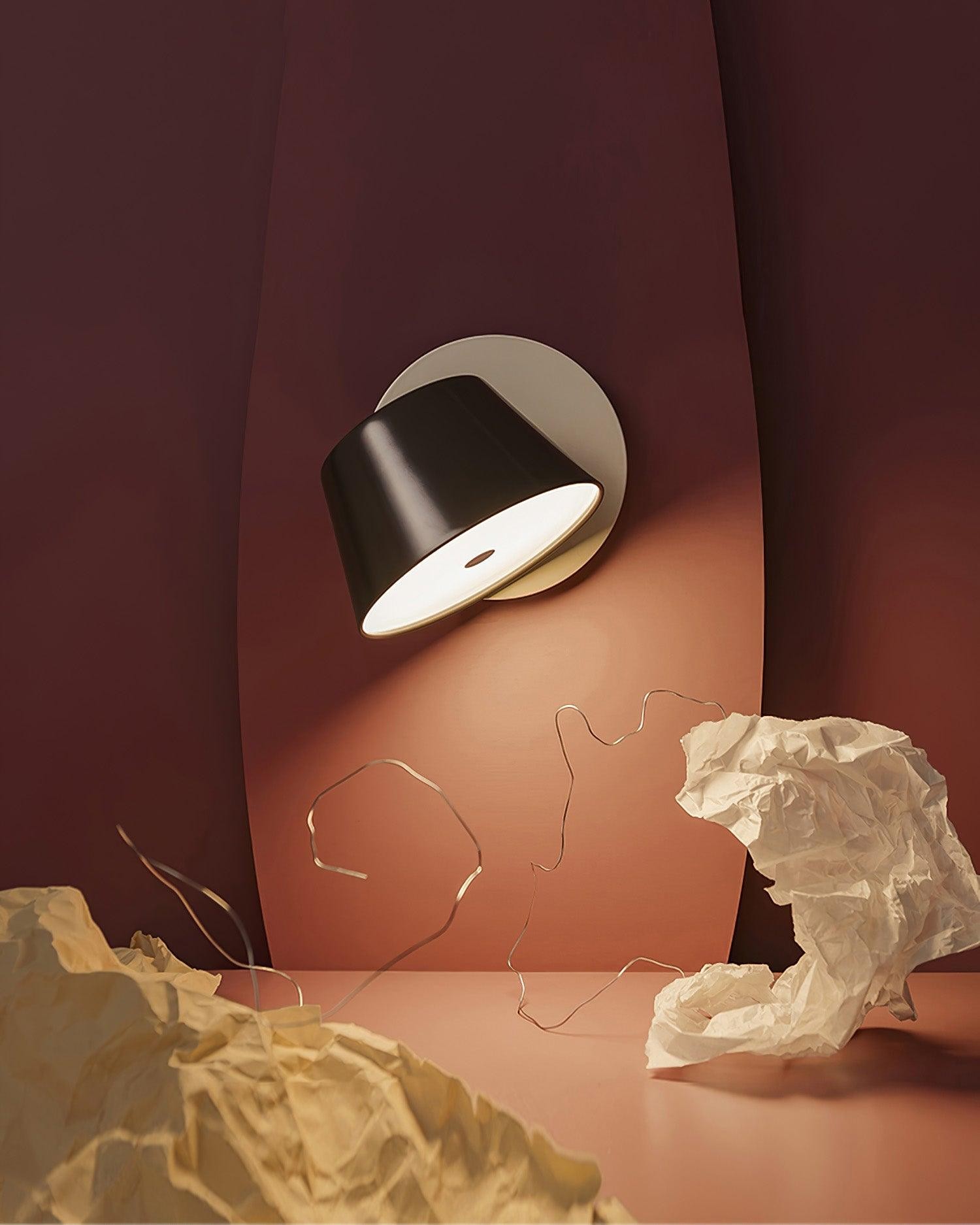 Simple Bedroom Bedside Reading Wall Lamp KL321
