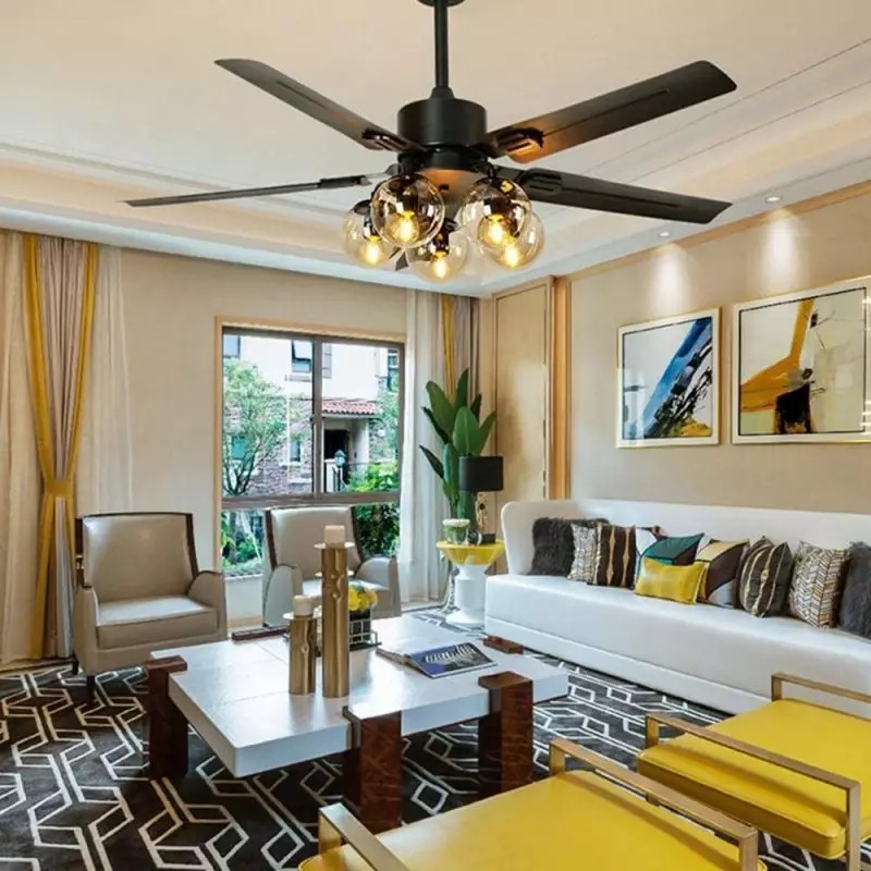Ceiling fan light