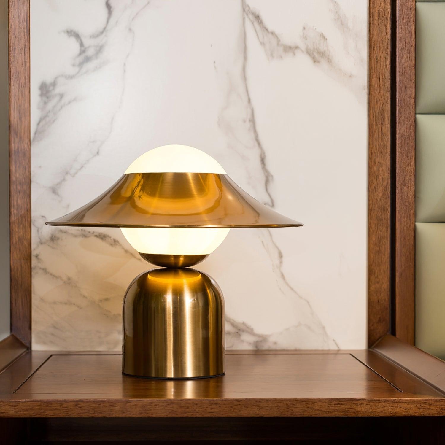 Nordic Creative Metal Disc Table Lamp KL256