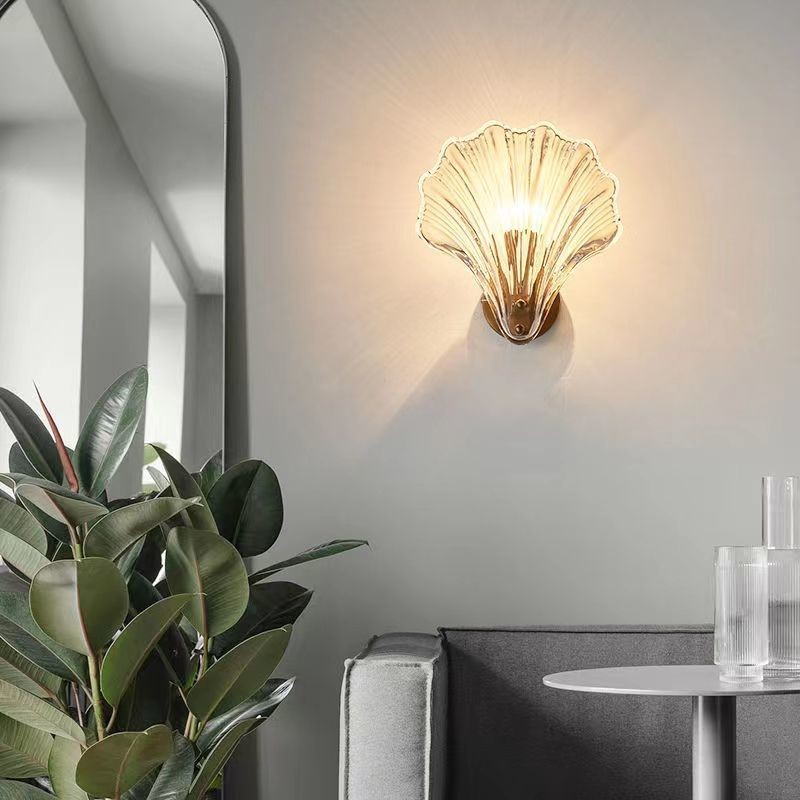 Shell Wall Light