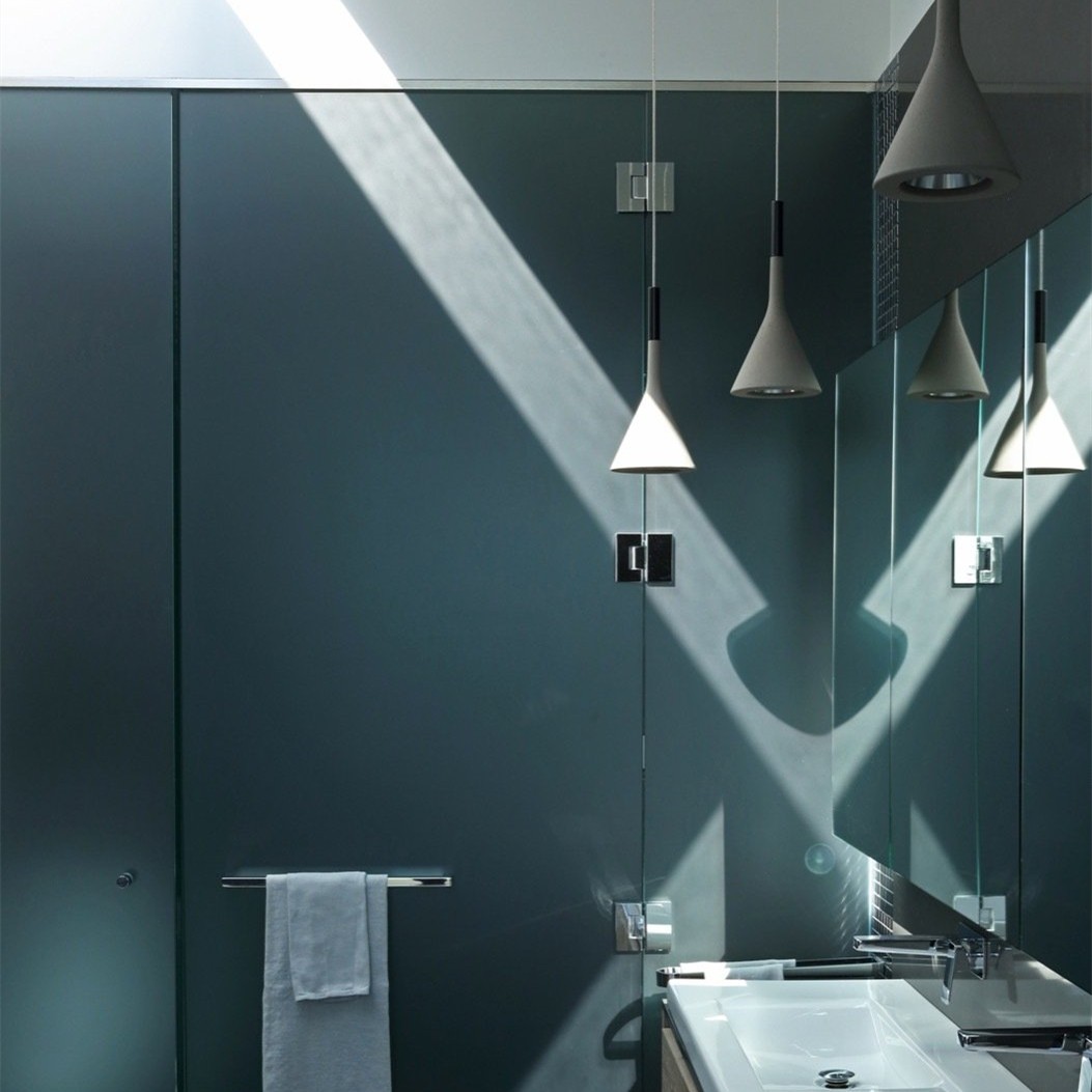Aplomb Concrete Pendant Lamp - Minimalist Design Lighting for Dining Room and Office
