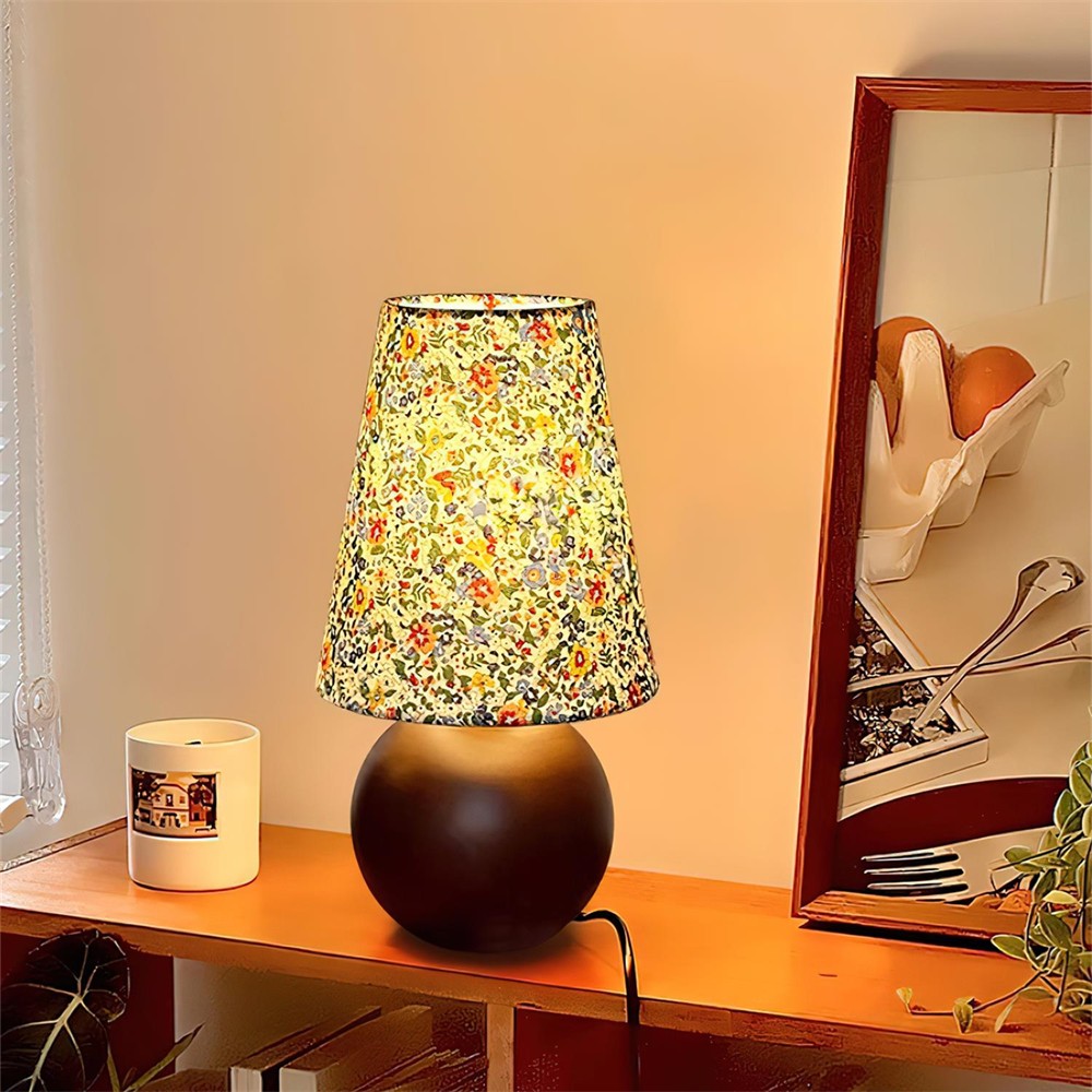 French Fabric Floral Wood Small Table Lamp For Bedroom KL803