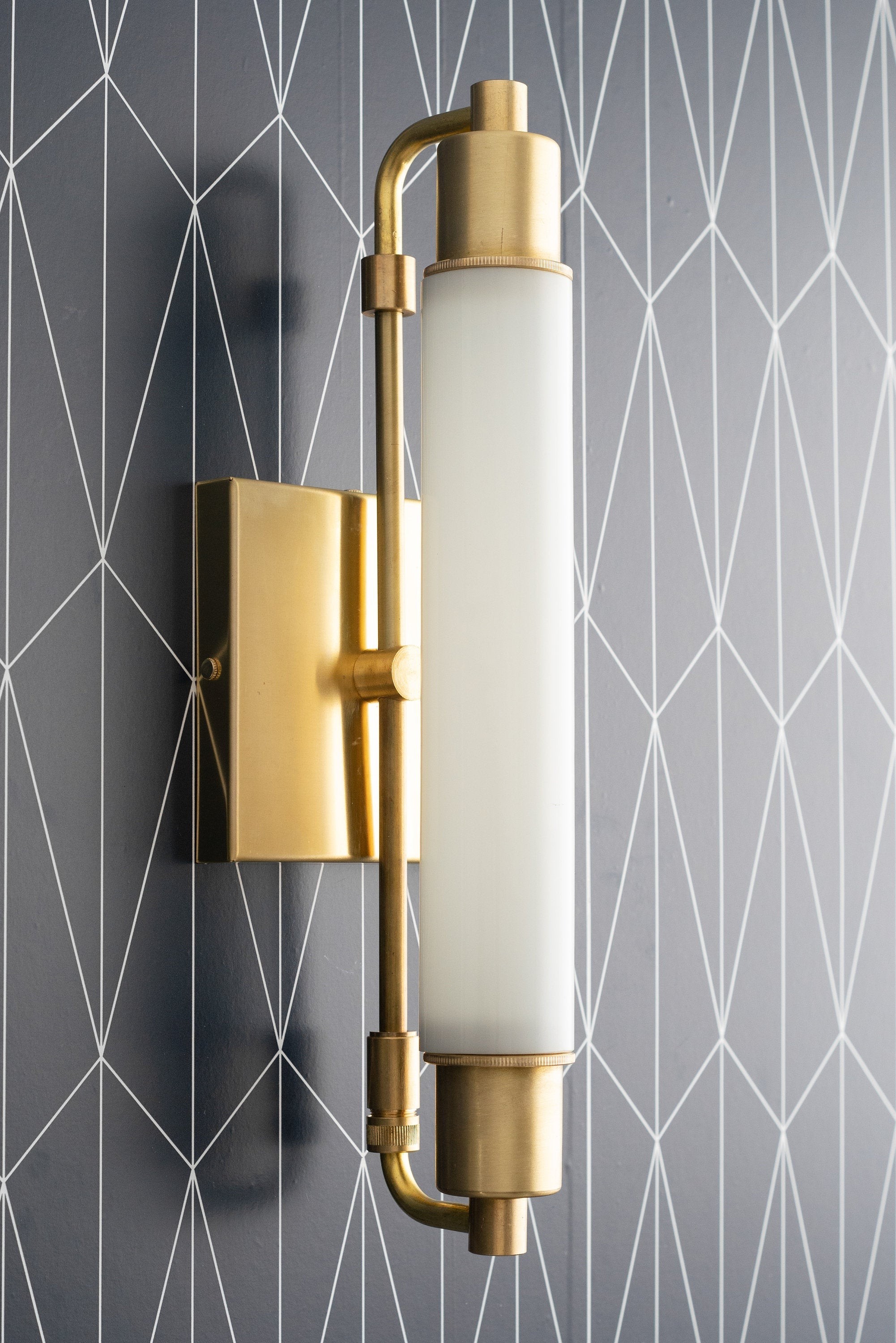 Ornato Luxe Modern Vanity Sconce - Art Deco Wall Light with Cylinder Shade KL1499