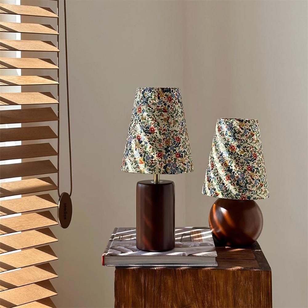 French Fabric Floral Wood Small Table Lamp For Bedroom KL803