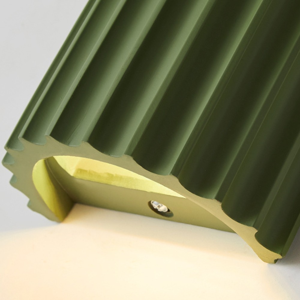Textured Resin Wall Lamp - Contemporary Style Light for Bedroom or Hallway KL60