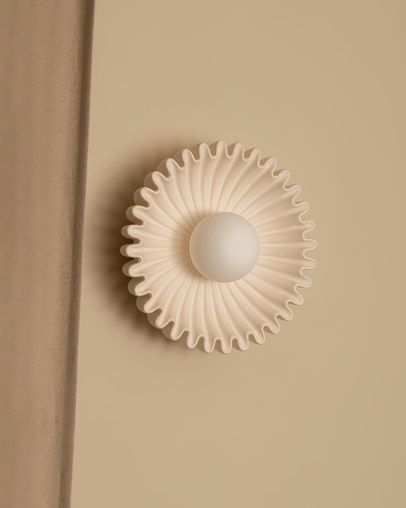 Sculptural Ceramic Wall Sconce – Opal Globe Sconce with Ceramic Finish KL246