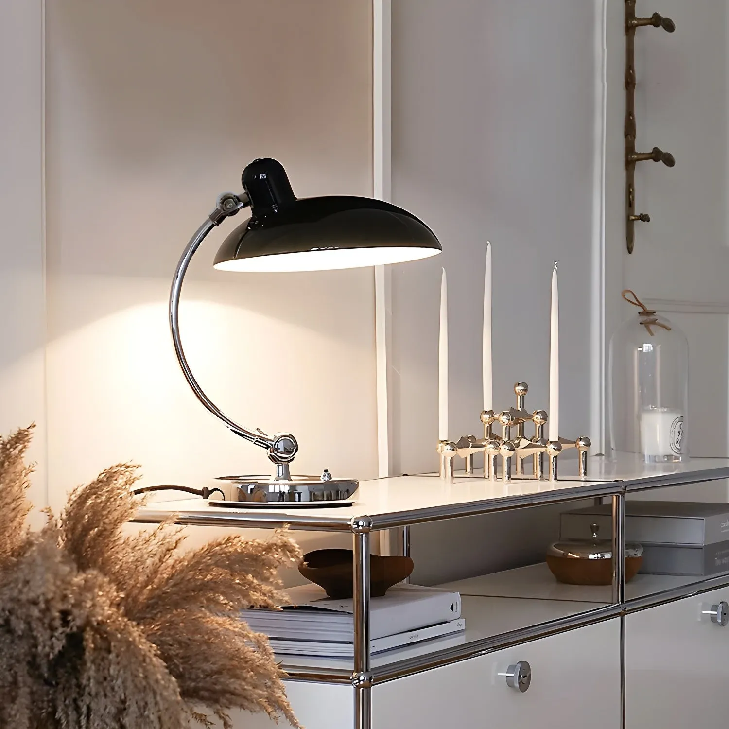 Retro Curve Desk Lamp KL610