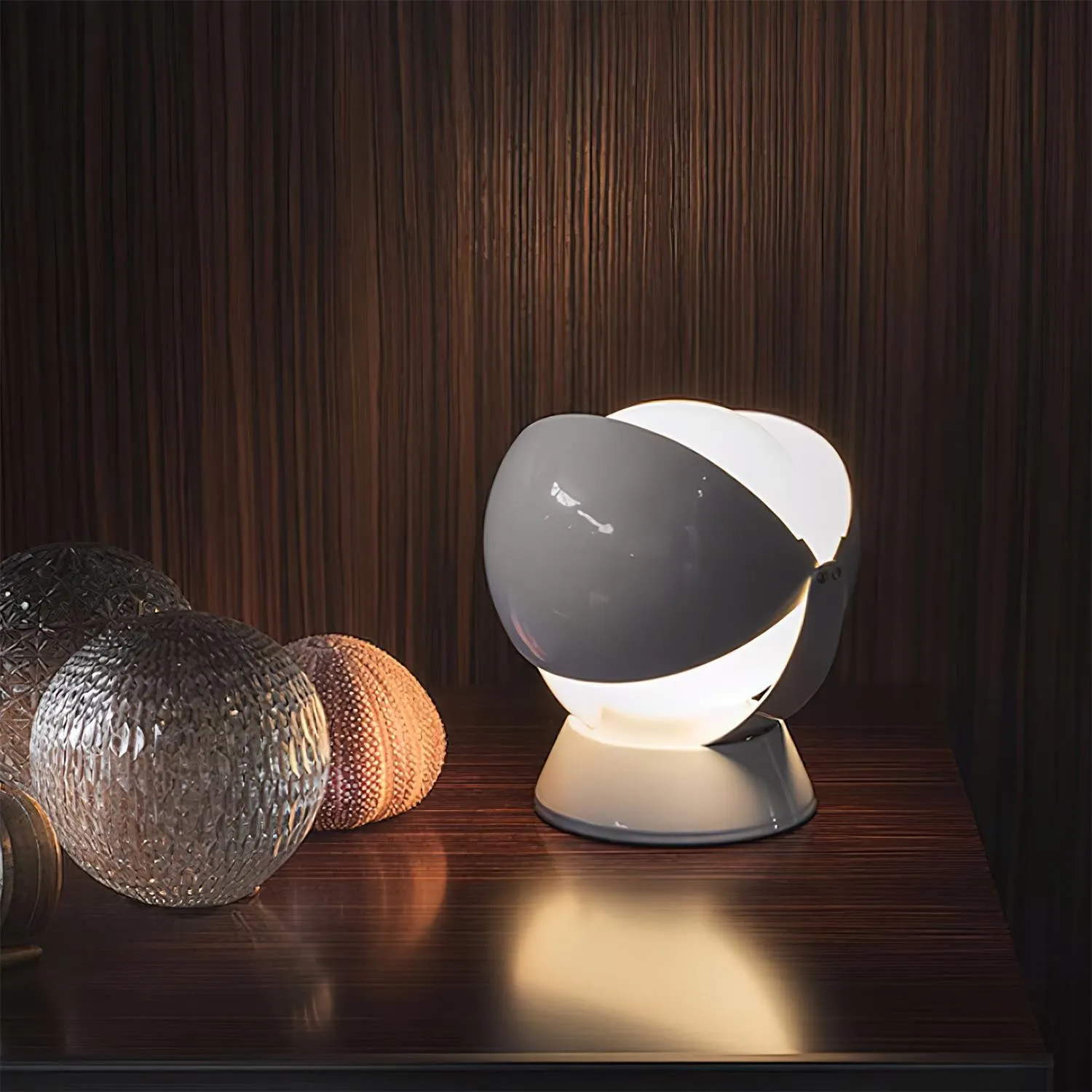 Modern Creative Metal Spherical Table Lamp for Kids Room KL580