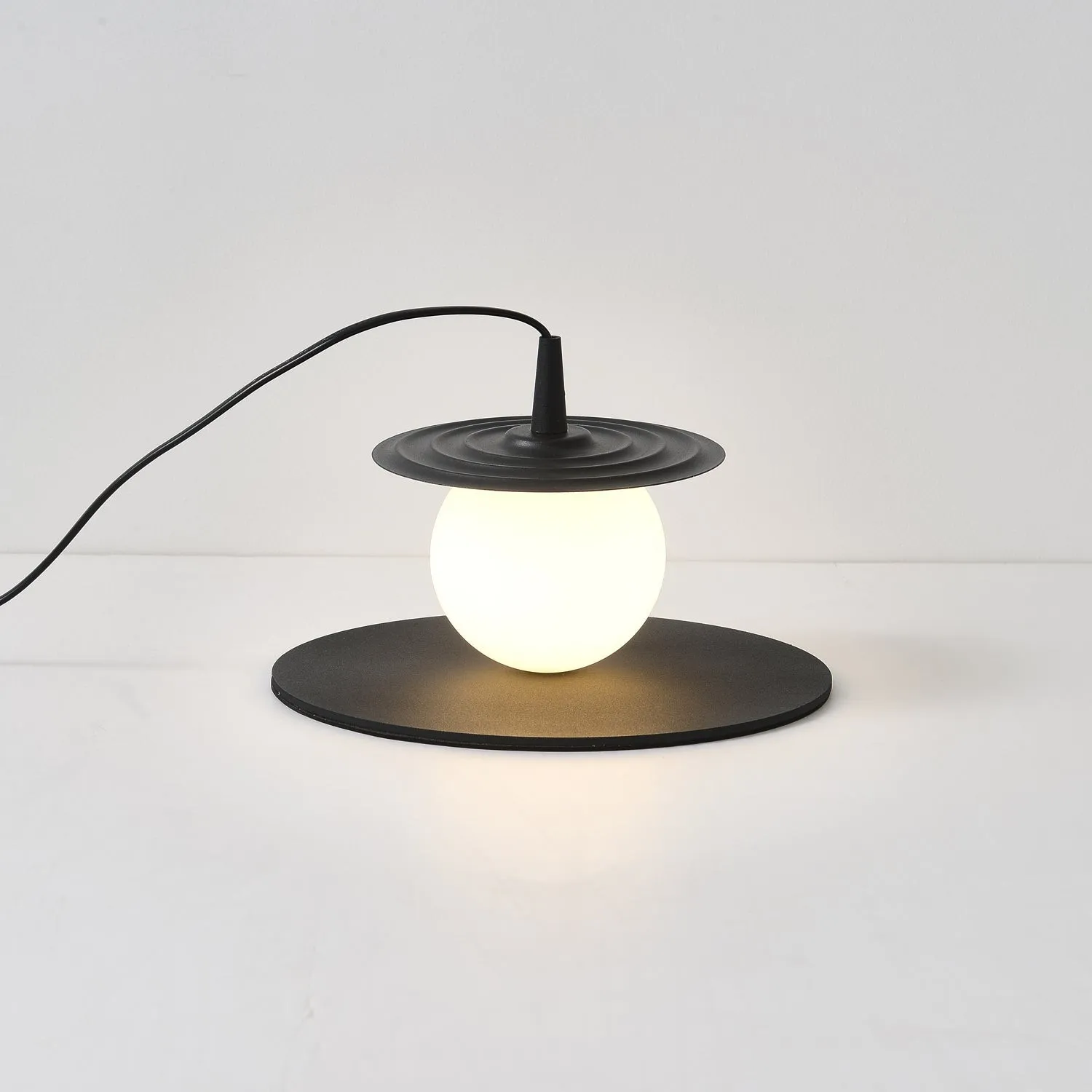 Modern Classic Record Table Lamp KL844
