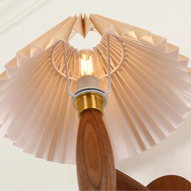 Wooden Wall Lamp