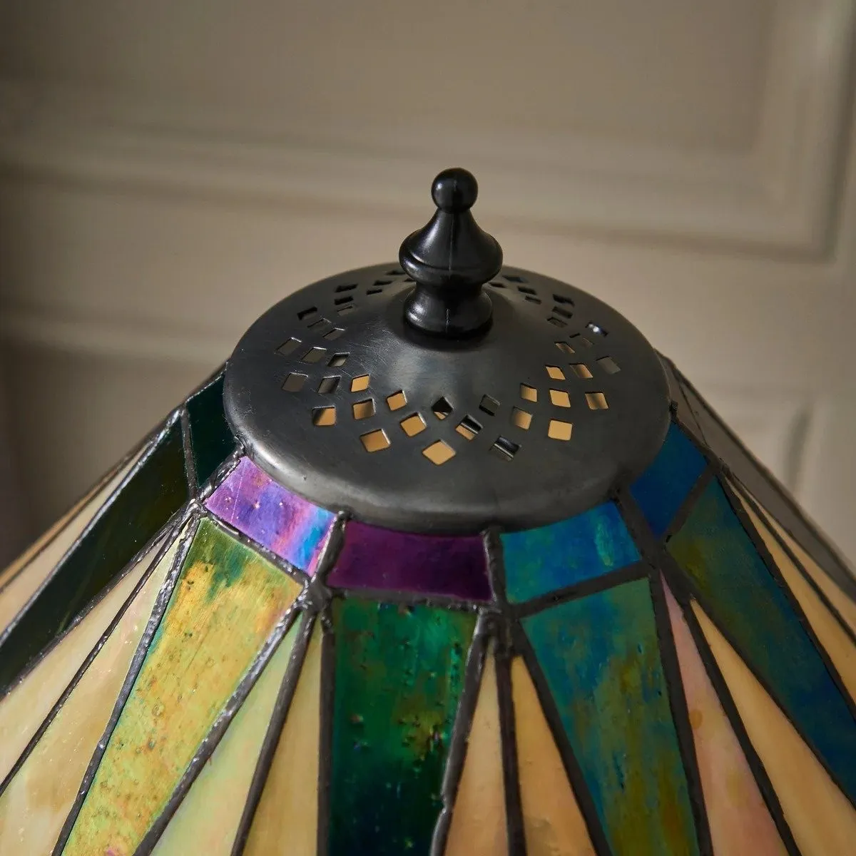 TF Dark Star Tiffany Style Geometric Shade Table Lamp for Bedroom and Accent Lighting KL1927