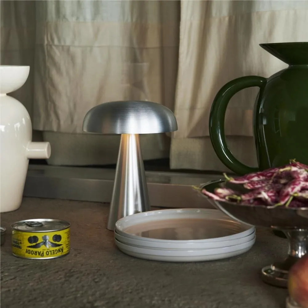 Como SC53 Portable Table Lamp