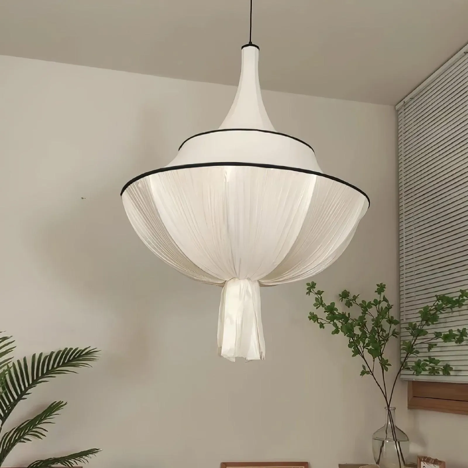 Fabric Art Decorative Pendant Lamp KL483