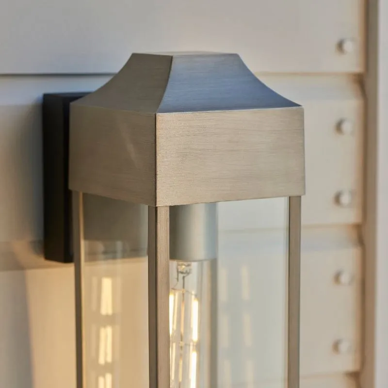 Georgon Exterior Wall Lantern Light - Clear Glass Shade, Classic Architectural Style for Outdoor Spaces KL1960