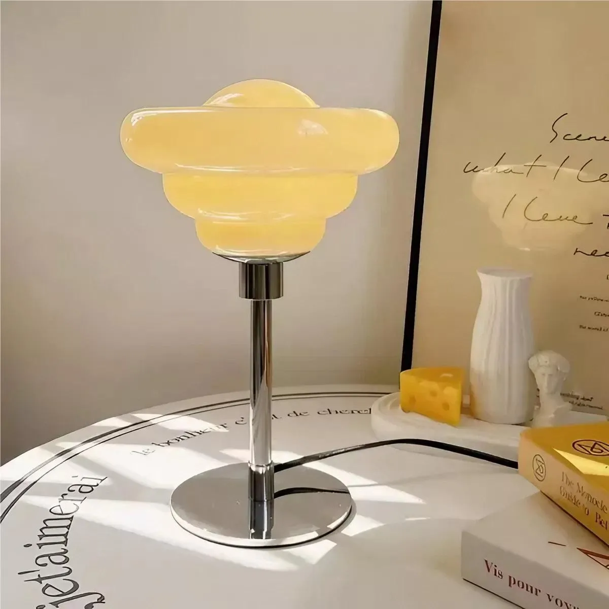 Nordic Minimalist Design Glass Table Lamp KL41