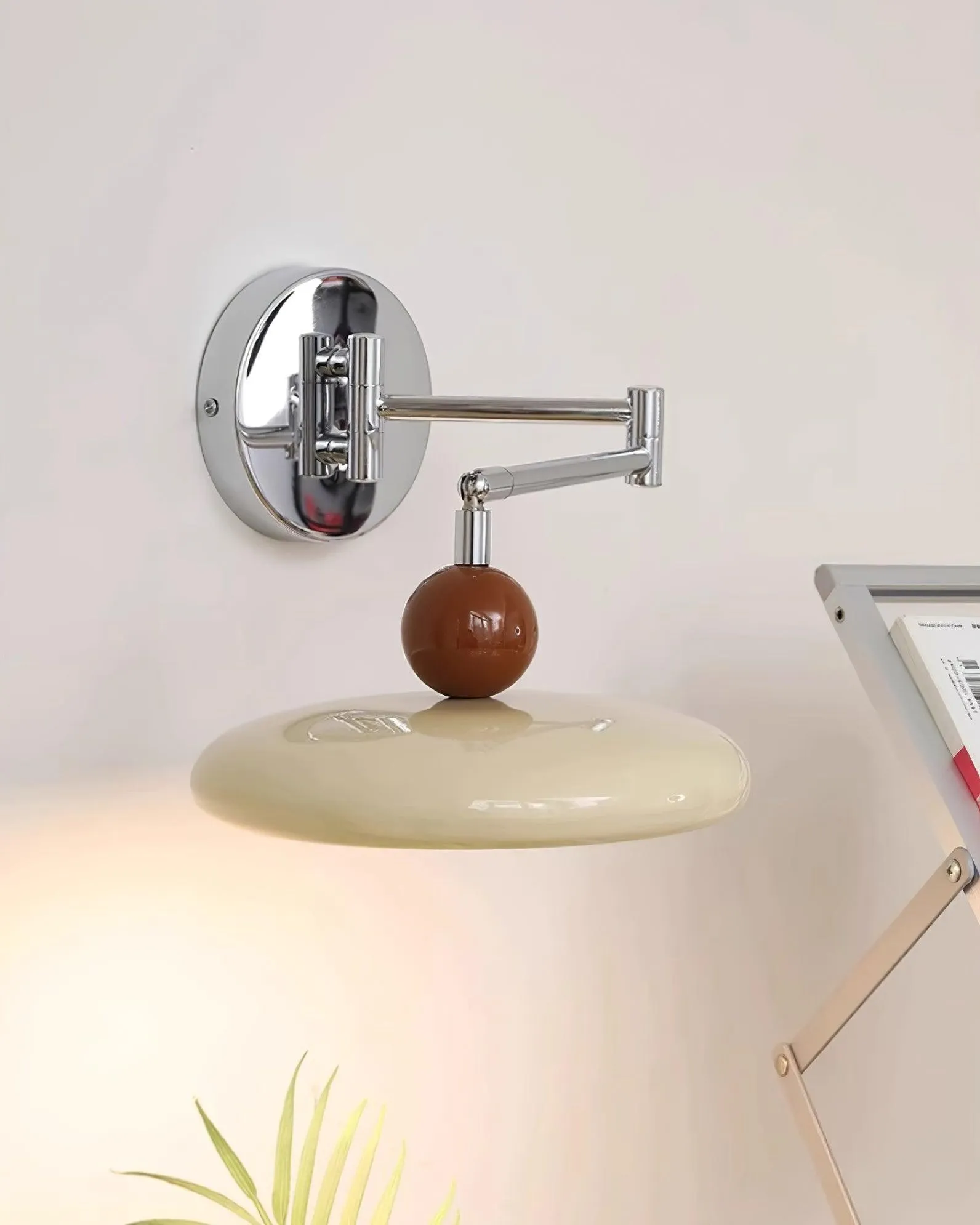 Cream Style Adjustable Swing Arm Disc Reading Wall Lamp KL458