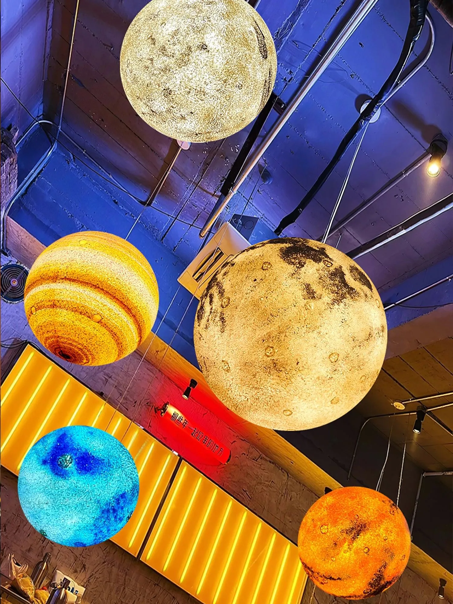 Planetary White Moon Chandelier Suitable For Living Room KL202