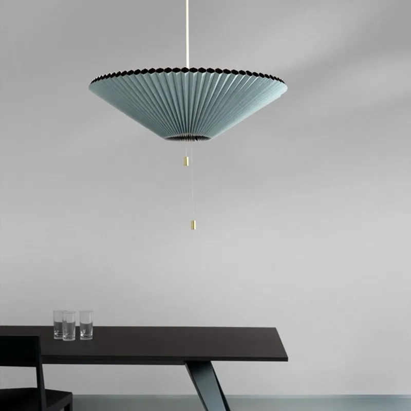 Méduse Flexible Sculptural Pendant Lamp - Contemporary Hanging Light for Interior Spaces