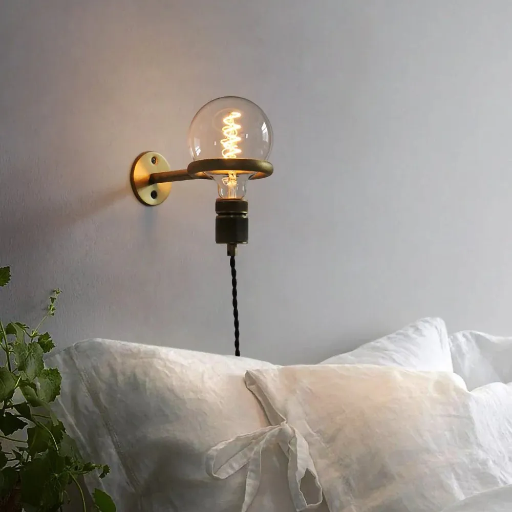 Loop Minimalist Wall Light With Wall Socket