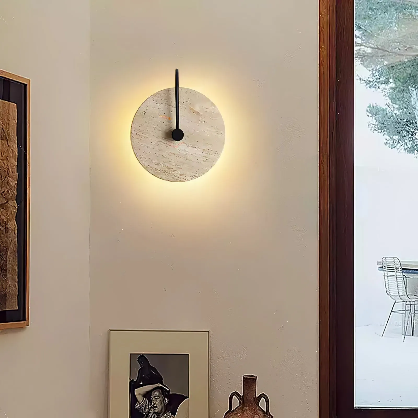 Simple Clock-Shaped Travertine Wall Lamp KL639