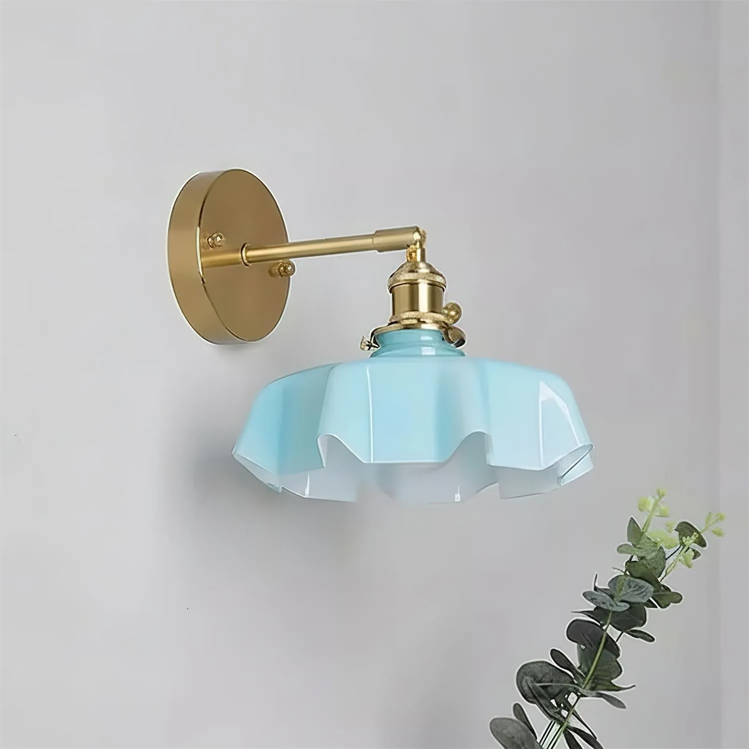 Skirted Ripple Wall Lamp D246