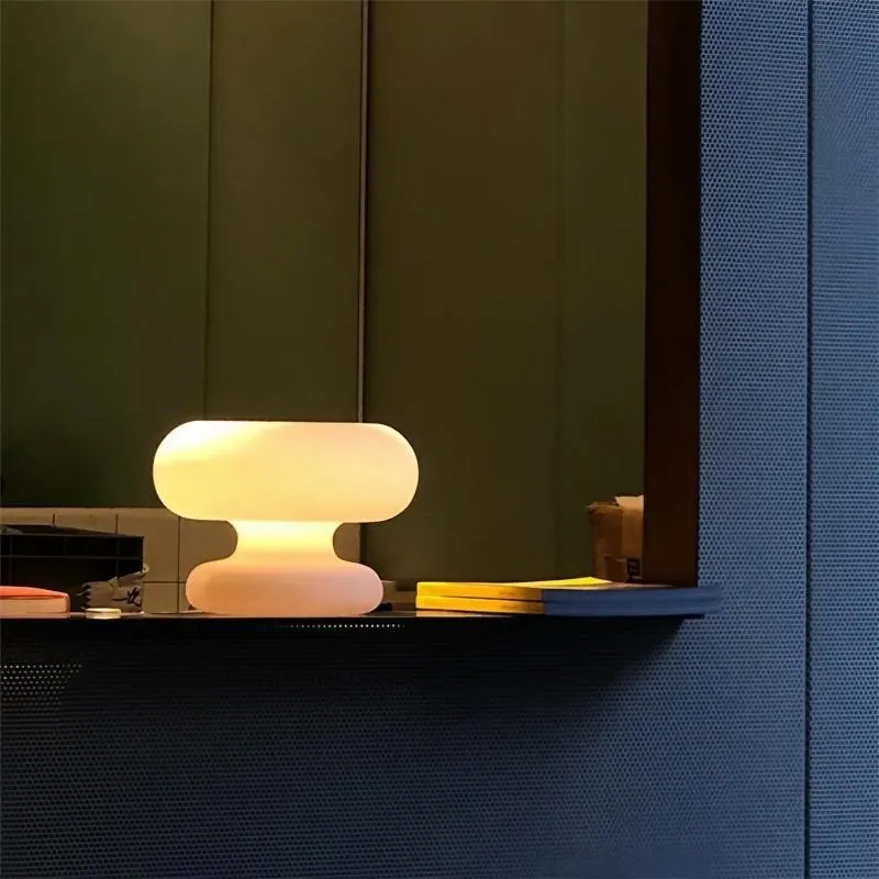 Bauhaus Design White Mushroom Table Lamp KL16