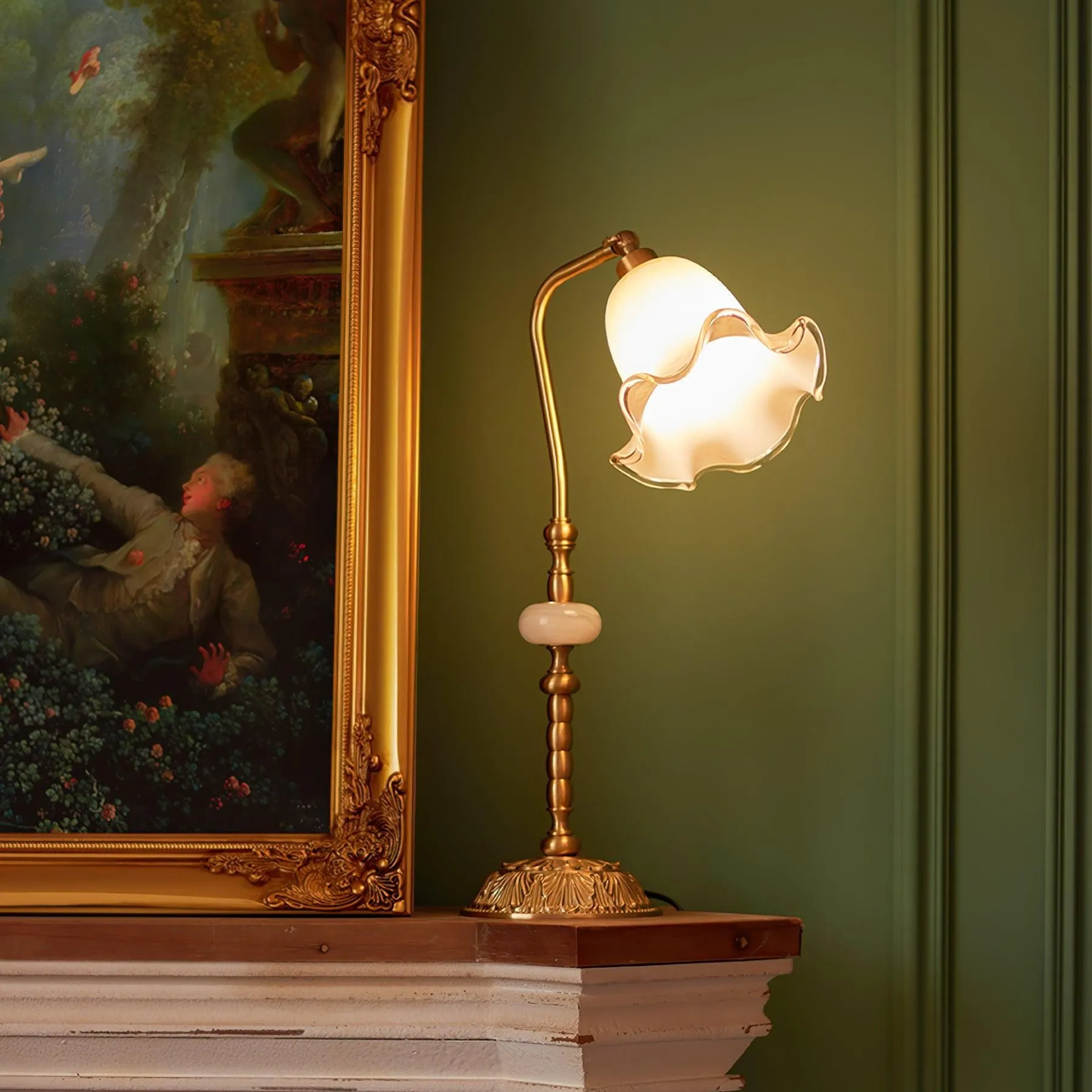Classic Stylish White Tulip Brass Table Lamp KL718