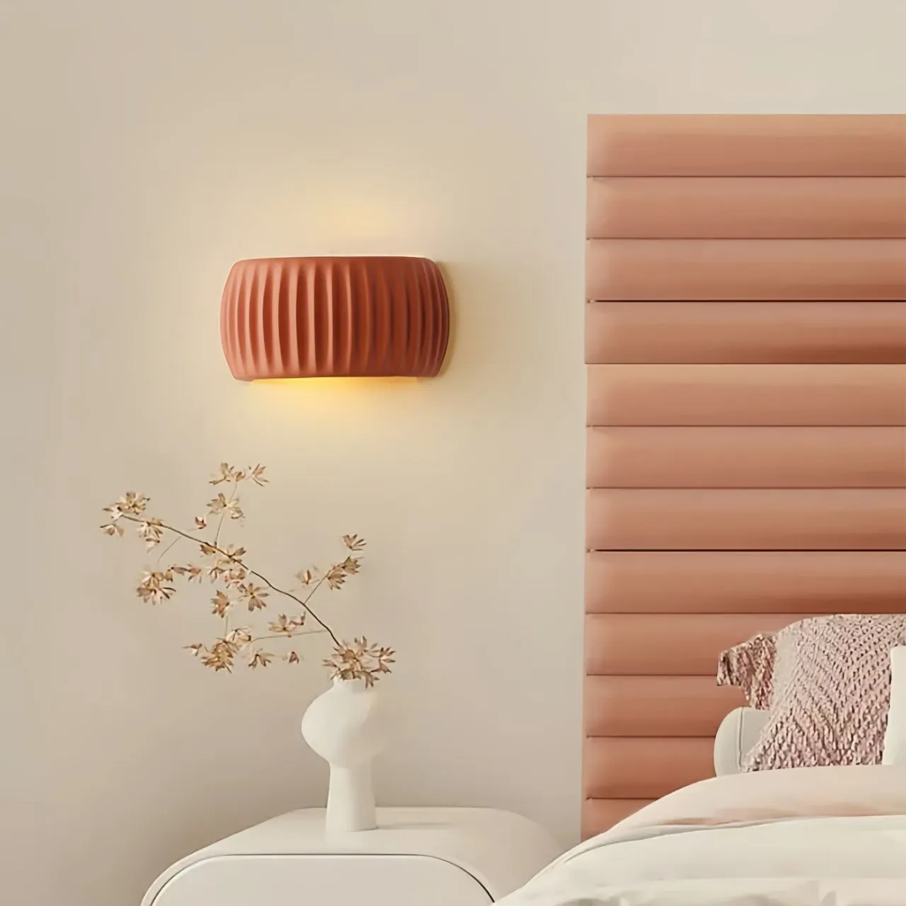 Nordic Minimalist Resin Ribbed Wall Sconce KL116