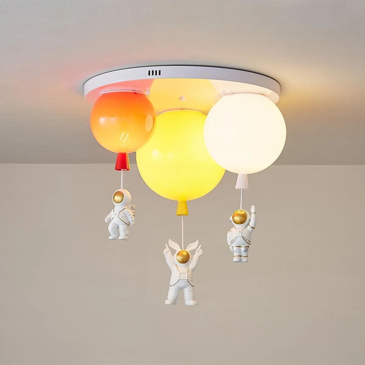 Astronaut Glossy Balloon Ceiling Lamp KL231