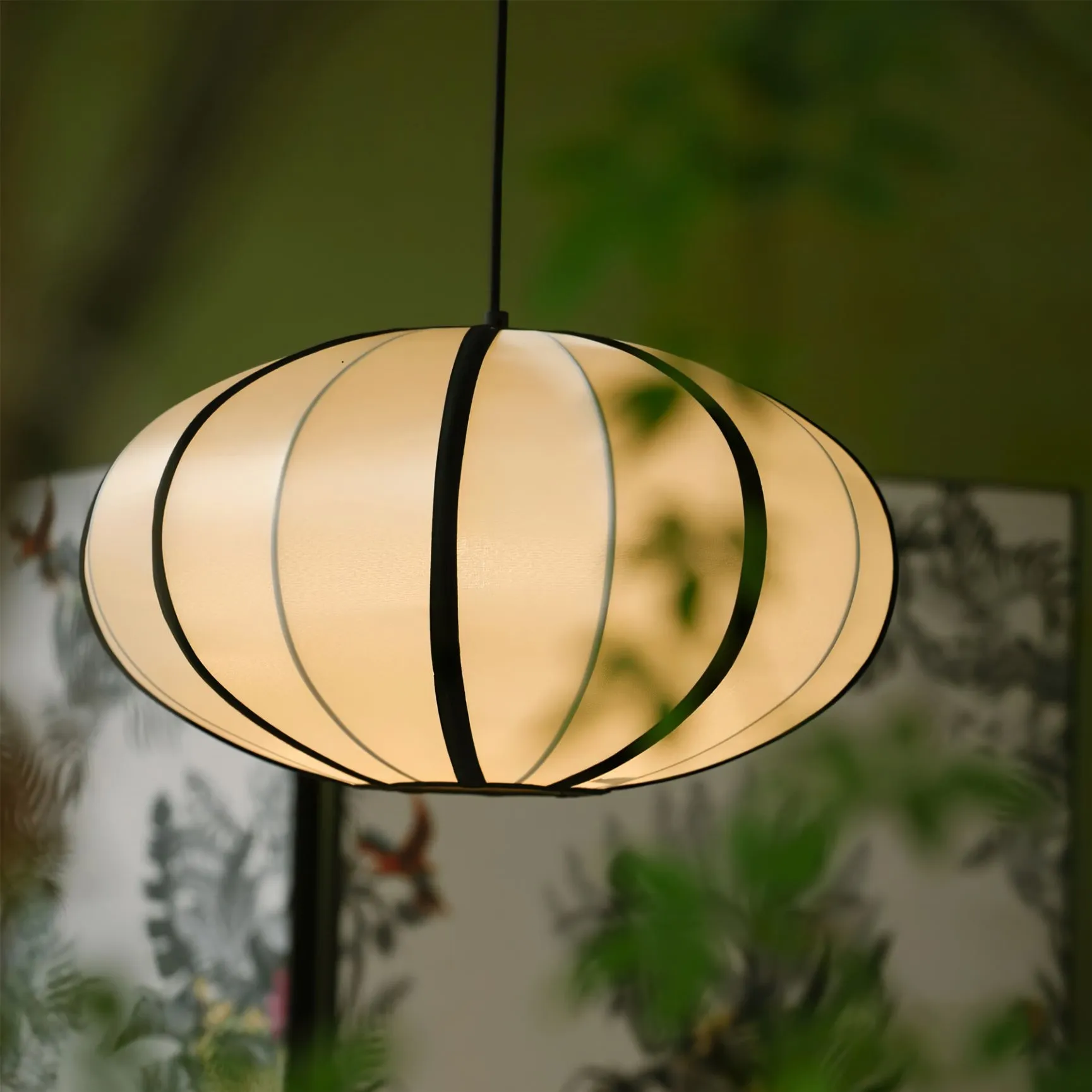 Classic Ribbon Fabric Pendant Light KL154