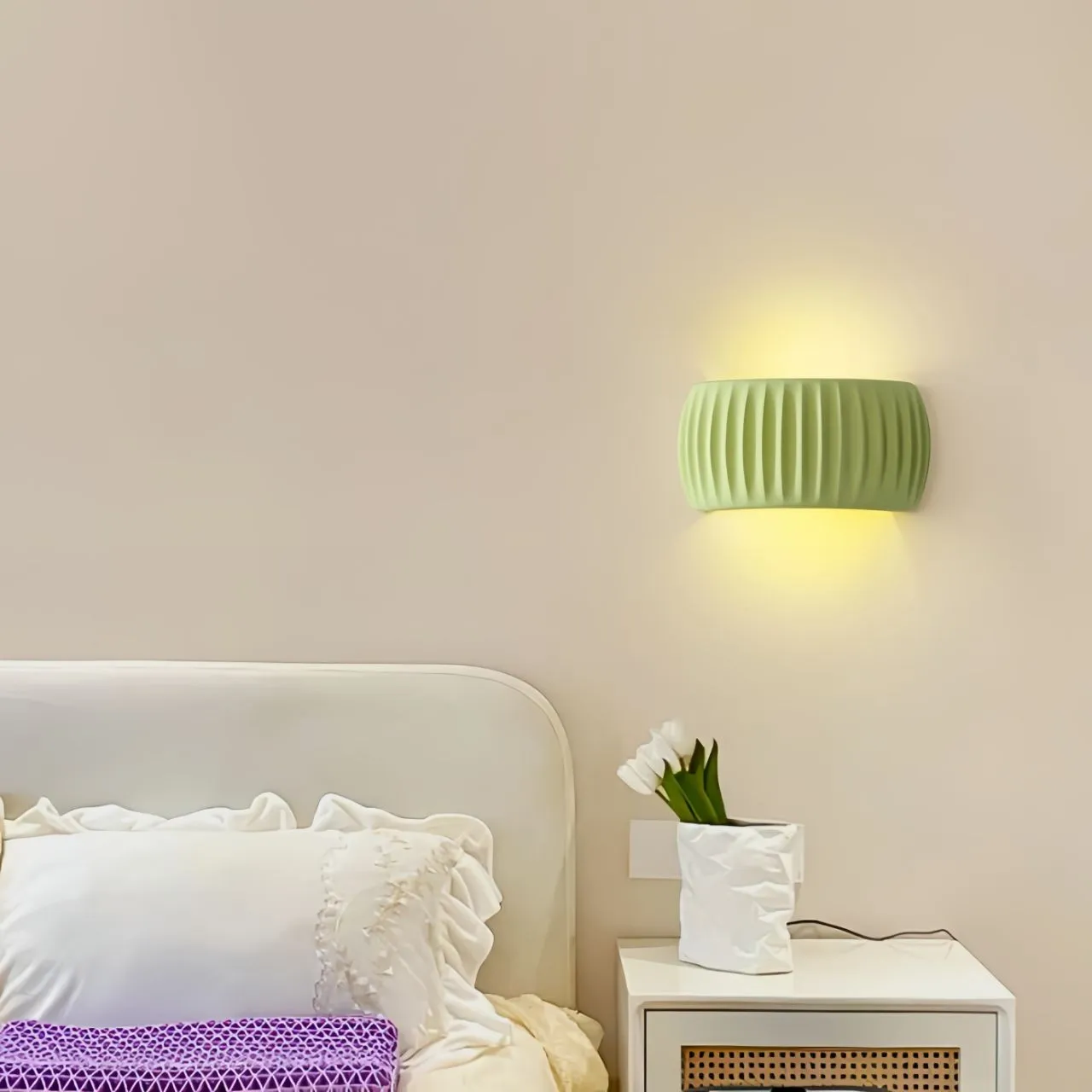 Nordic Minimalist Resin Ribbed Wall Sconce KL116