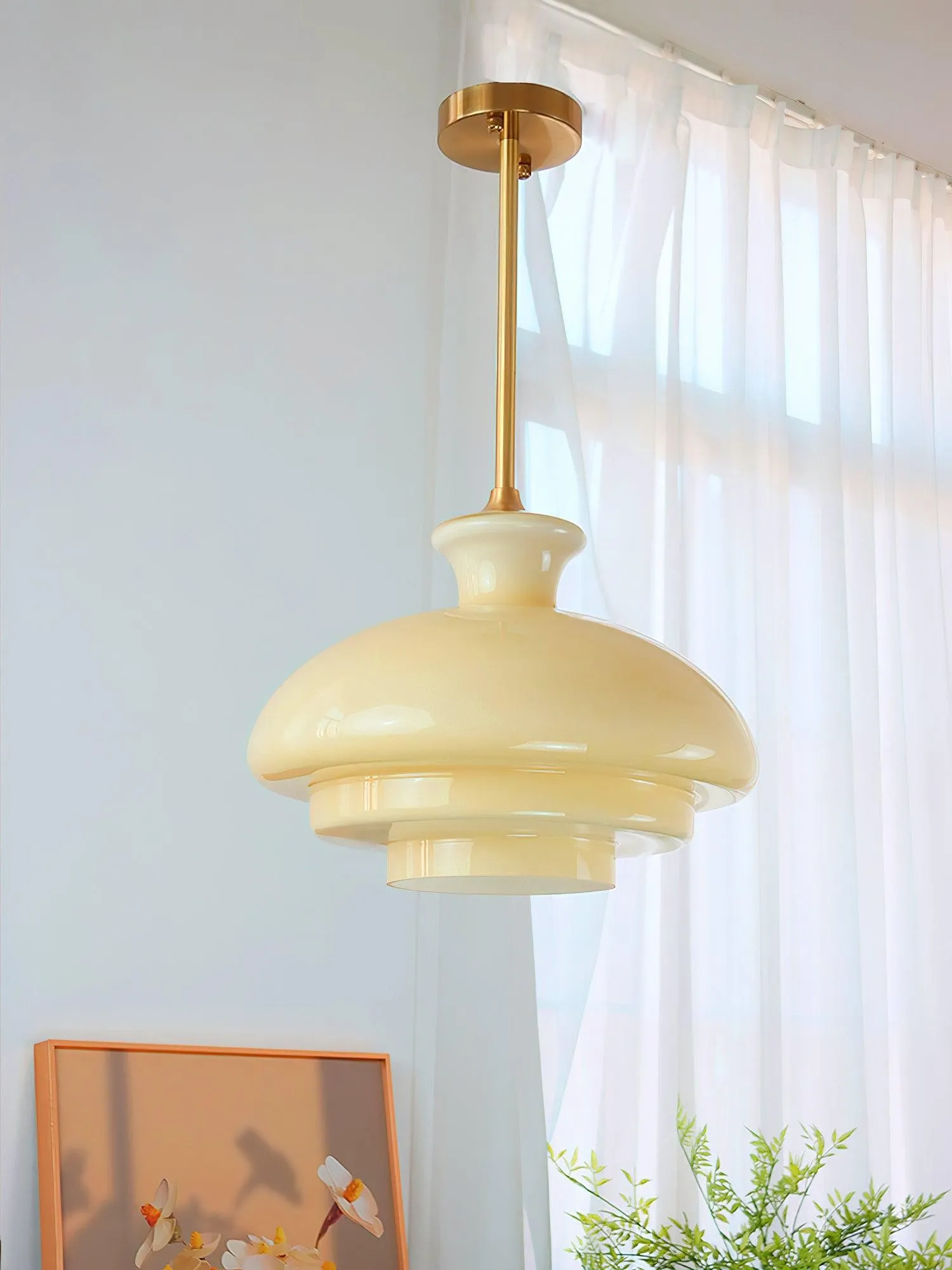 Round Yellow Stylish Simple Glass Pendant Lamp KL558