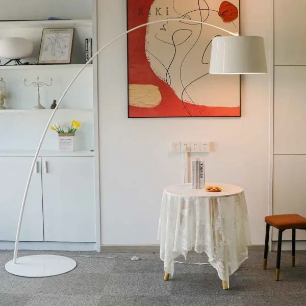 Twiggy Floor Lamp
