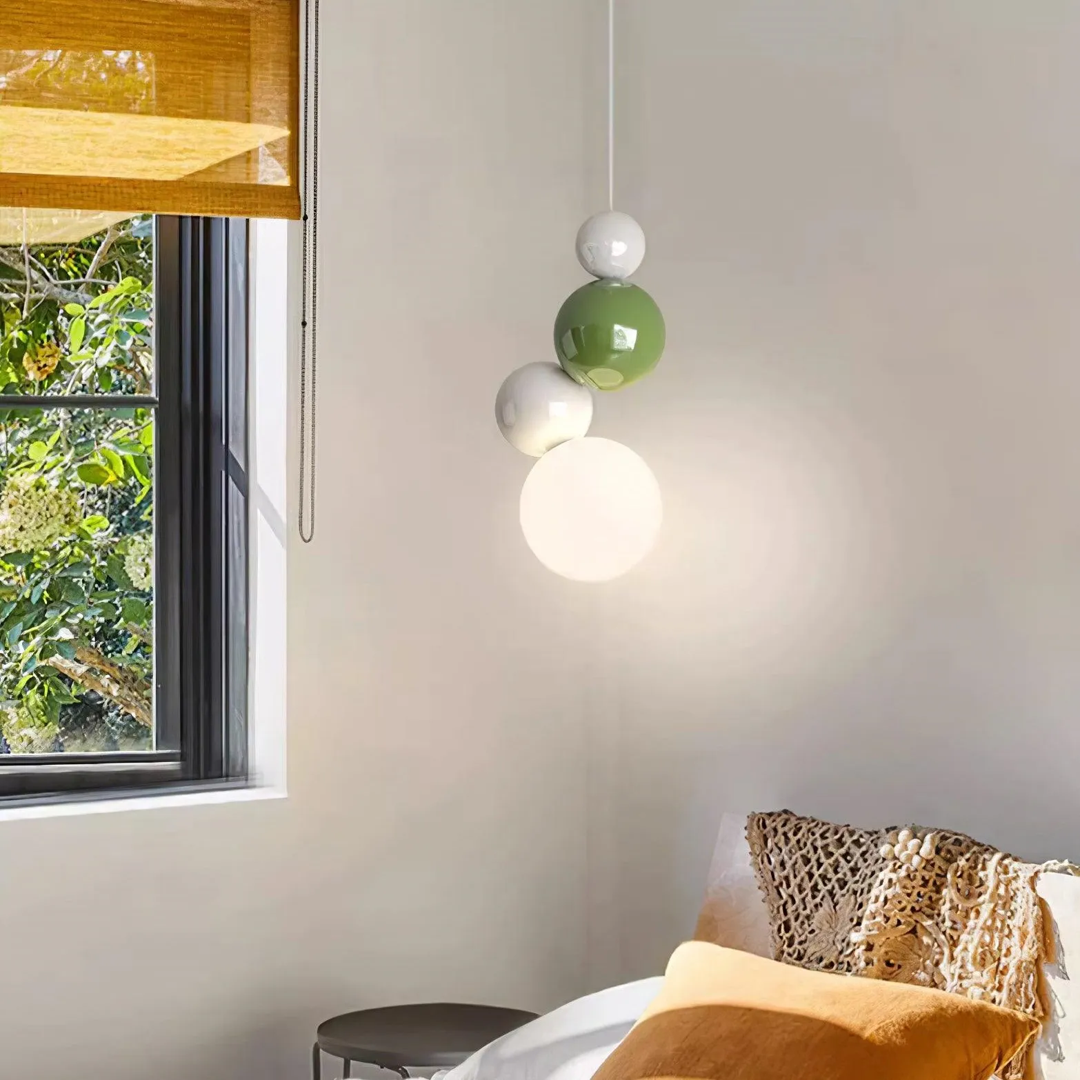 Cream Style Globe Bubble Pendant Light KL133