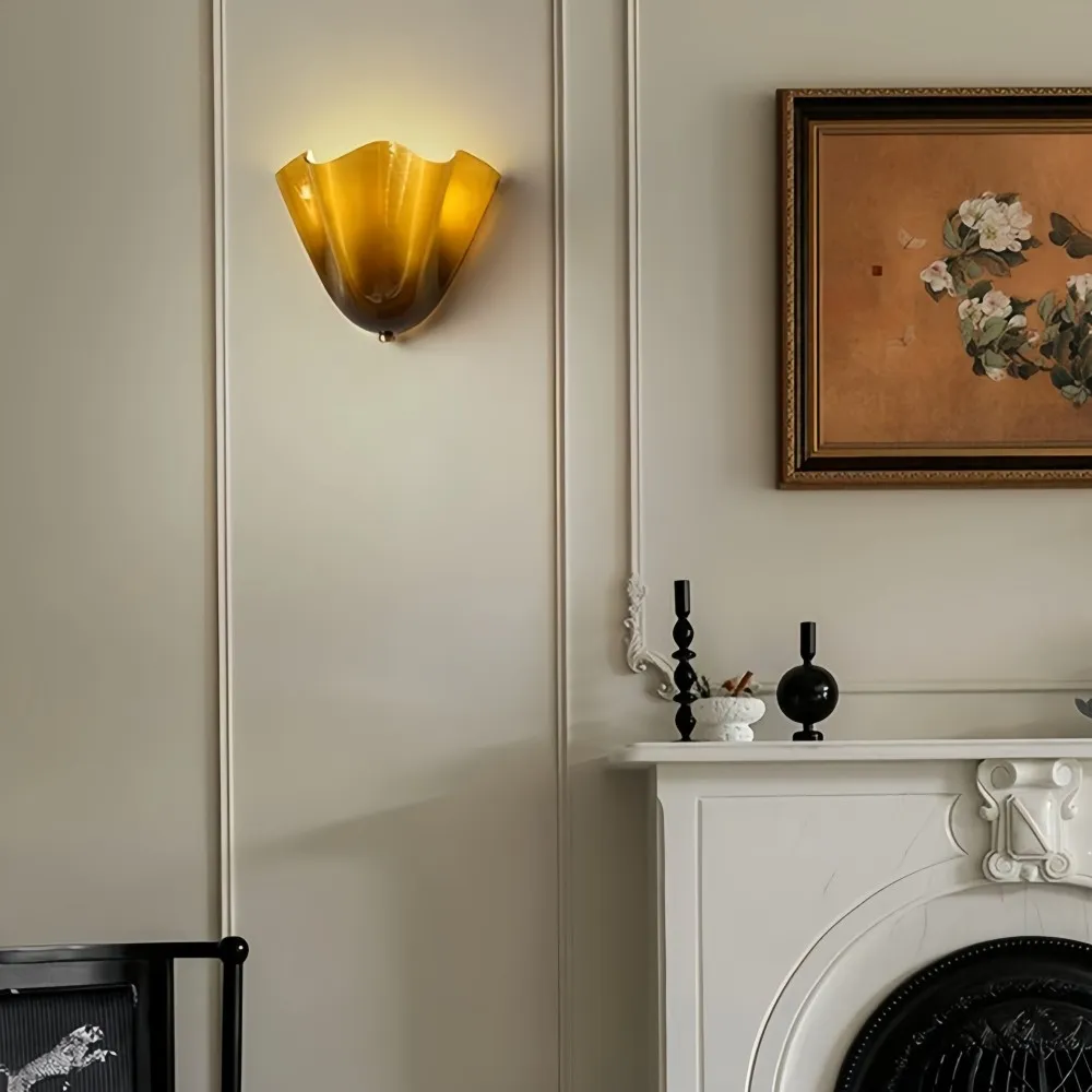 Vera Glass Wall Lamp - Vintage Accent Sconce for Bedroom and Living Space KL881