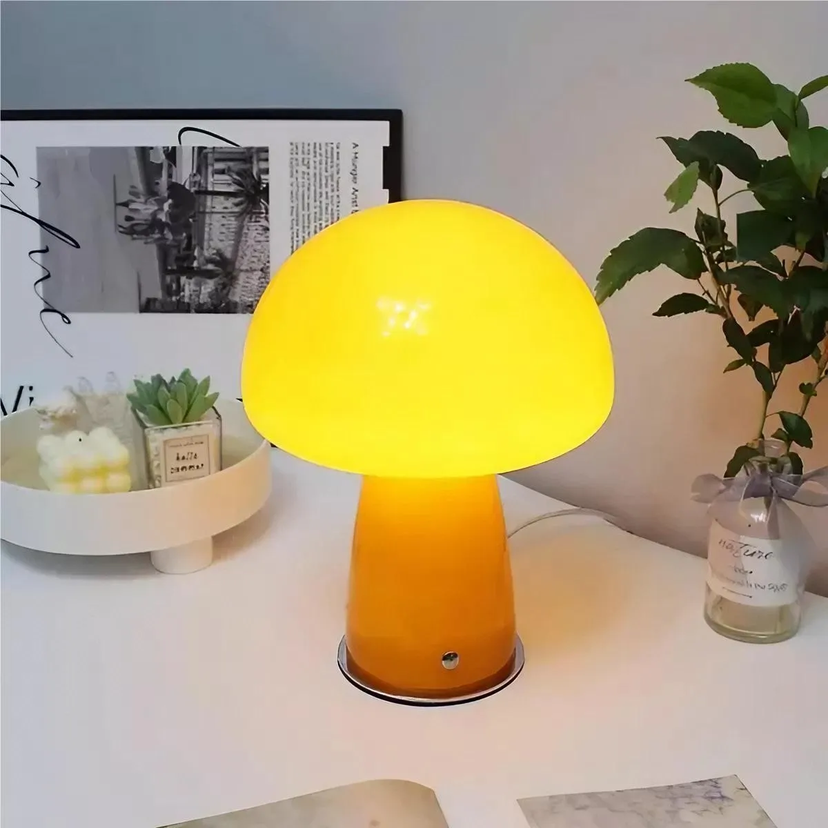 Modern Bauhaus Glass Mushroom Table Lamp KL40